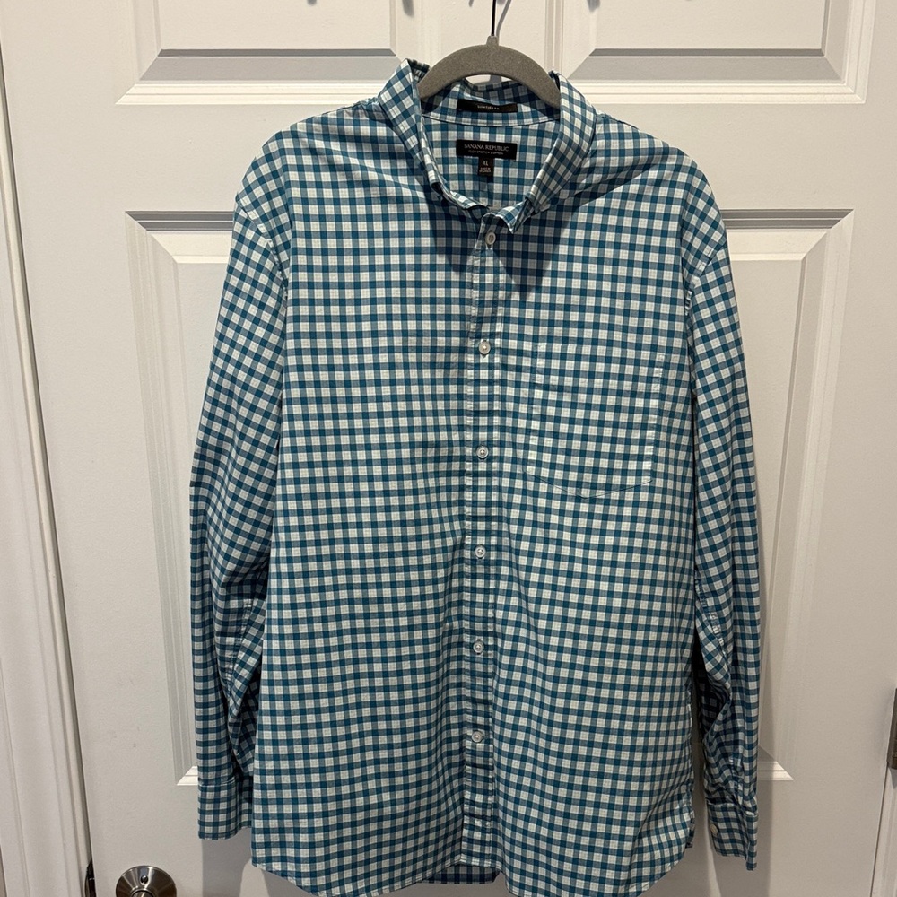 Banana Republic Teal and White Plaid Shirt